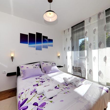 Neluna Apartment Zadar Luaran gambar