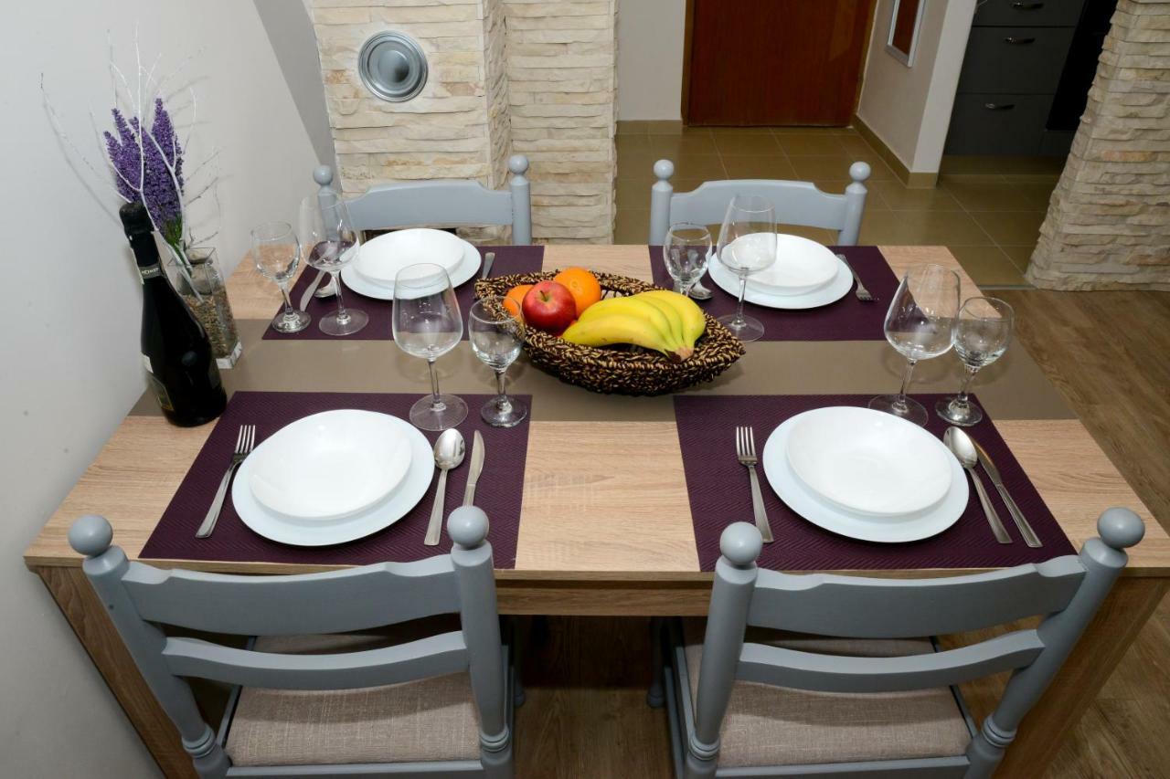 Neluna Apartment Zadar Luaran gambar